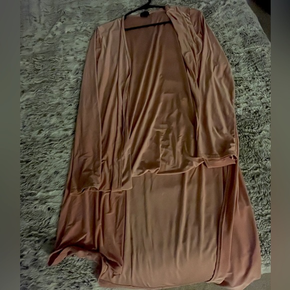 Boohoo Dress & Robe. - Picture 2 of 2